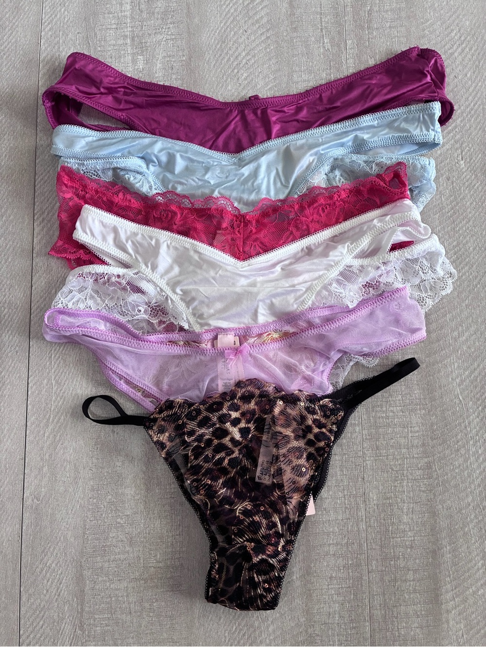 Victoria’s Secret Cheeky Brazilian Panty Bundle Small